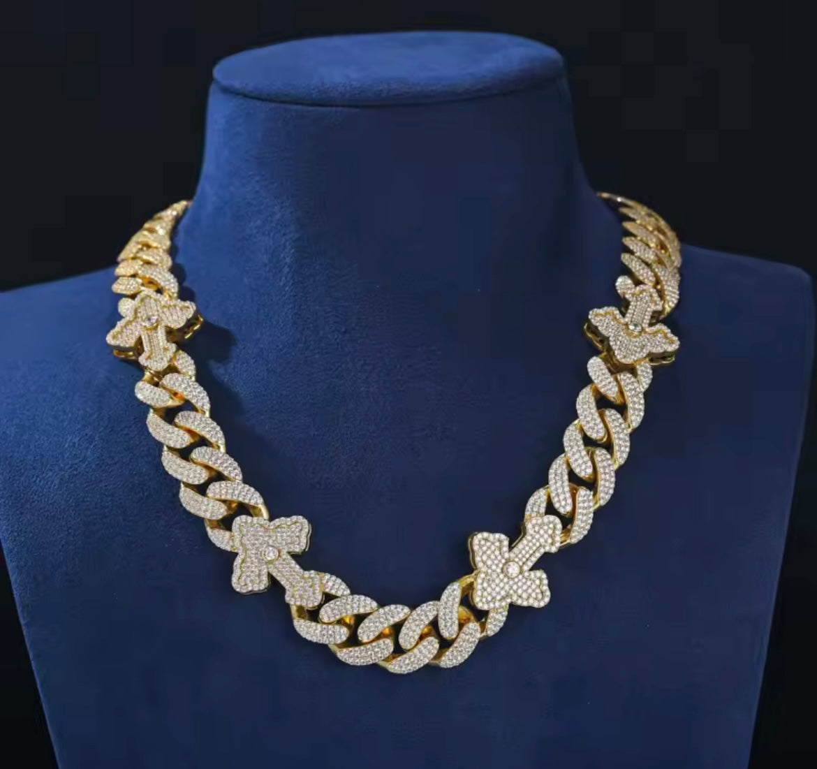 Cross Cuban Chain